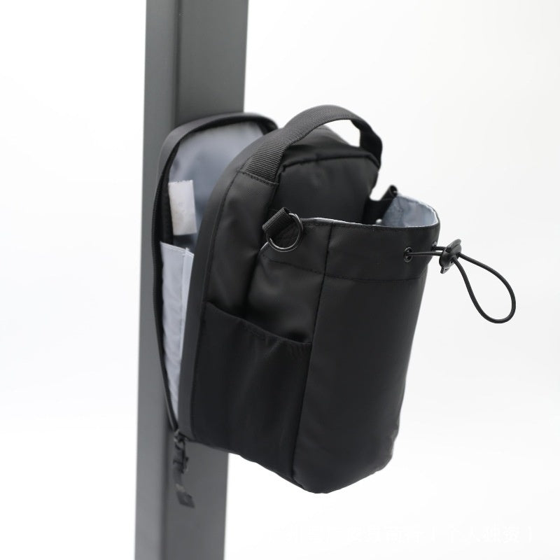 Large Capacity Magnetic Suction Portable Fitness Kettle Pannier Bag – Waterproof, Wear-Resistant, and Versatile Crossbody Storage