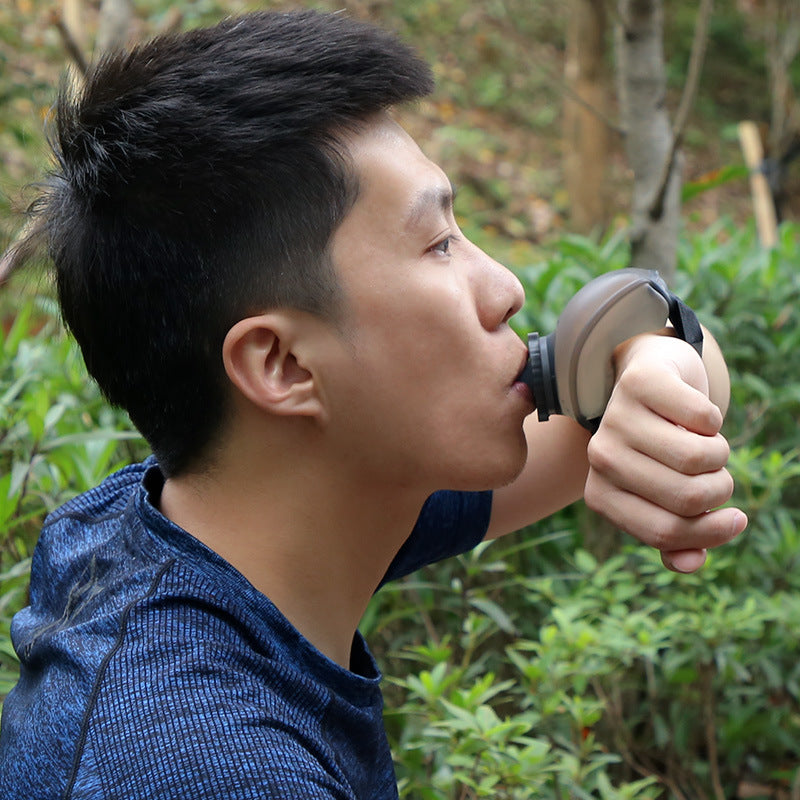 Portable Wrist Water Bottle – Hands-Free Sports Bottle for Running, Cycling, and Fitness (200ml)