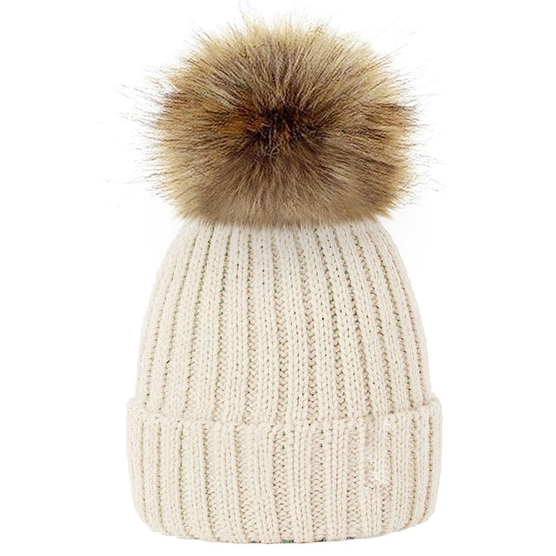 Whit Winter Pompom Hat