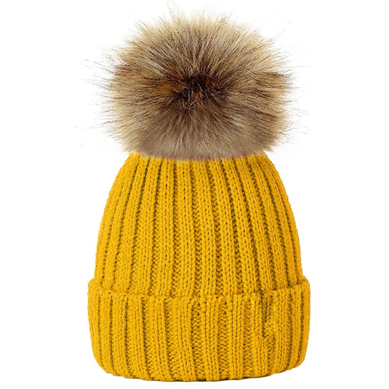 Knit pompom beanie