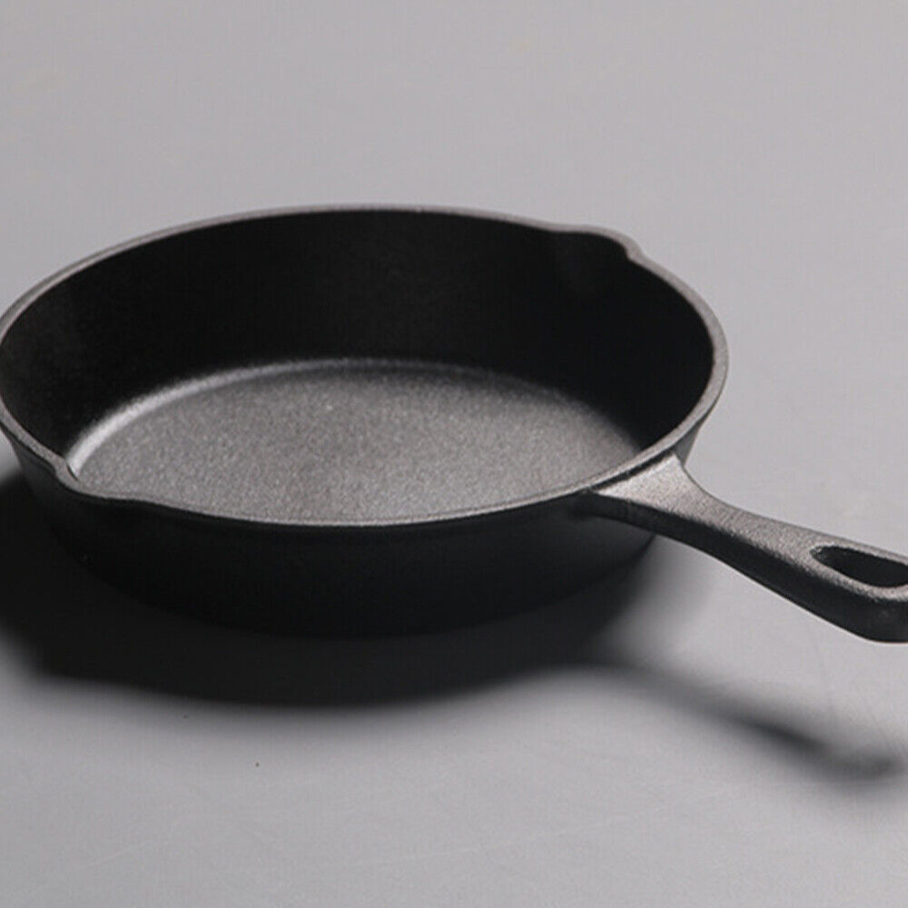 Set of 3 Cast Iron Skillet Pans – Pre-Seasoned Non-Stick Griddle Frying Pans for Cooking, Searing, Baking & Grilling