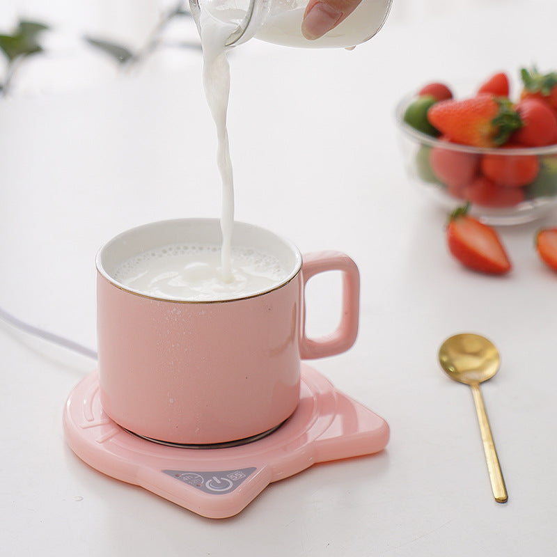 Intelligent Thermal Heating Mat for Hot Drinks - USB-powered heated coaster designed to keep your beverages at the perfect temperature. Ideal for coffee, tea, and more, this convenient mat is powered by USB, ensuring your drinks stay warm without the need for a traditional heating element. Perfect for home or office use, it offers easy operation and a sleek design. Everything Amazing Shop for this product.