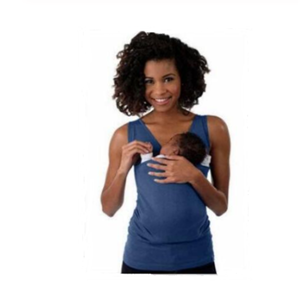 Babywearing T-Shirt for Moms – Adorable & Comfortable Baby Carrier Clothing