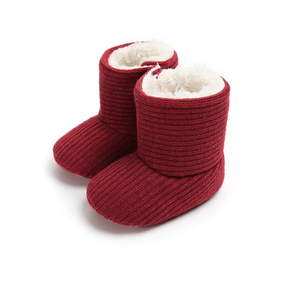 Baby boots with fluffy lining