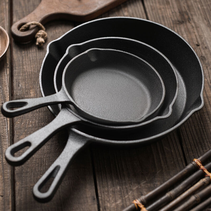 Set of 3 Cast Iron Skillet Pans – Pre-Seasoned Non-Stick Griddle Frying Pans for Cooking, Searing, Baking & Grilling
