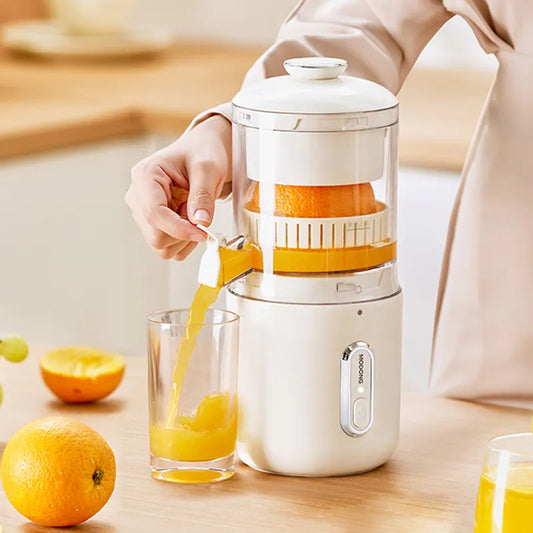 Wireless Portable Electric Juicer – USB rechargeable mini citrus blender designed for easy squeezing of oranges, lemons, and fruits. Compact, lightweight, and easy to clean, this juicer features a 150ml capacity for on-the-go convenience. Ideal for healthy smoothies, juices, and fresh drinks. Everything Amazing Shop for this product.